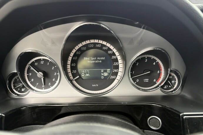 mercedes-benz-e-klasse-diesel-2011-big-14