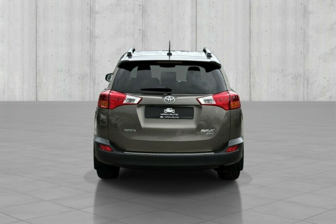 toyota-rav4-diesel-2014-big-4