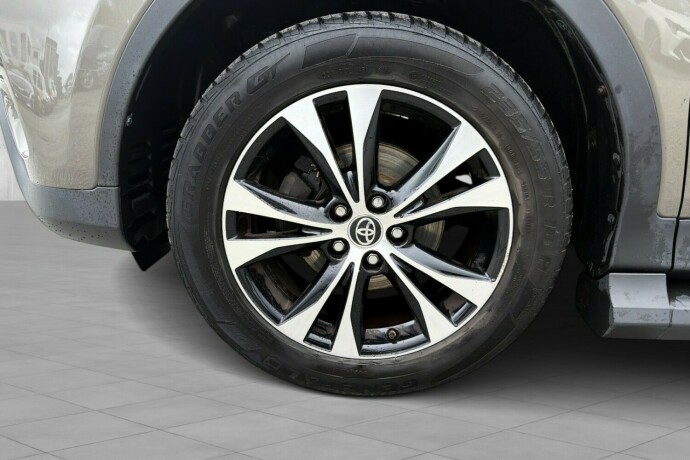 toyota-rav4-diesel-2014-big-19