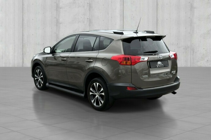toyota-rav4-diesel-2014-big-3