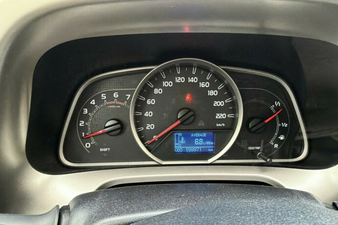 toyota-rav4-diesel-2014-big-11