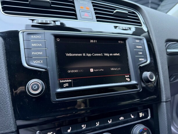 volkswagen-golf-diesel-2016-big-15