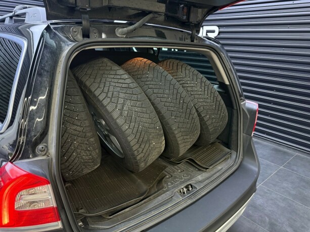 volvo-xc-70-diesel-2014-big-32