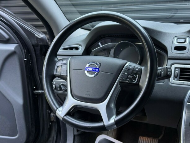 volvo-xc-70-diesel-2014-big-12