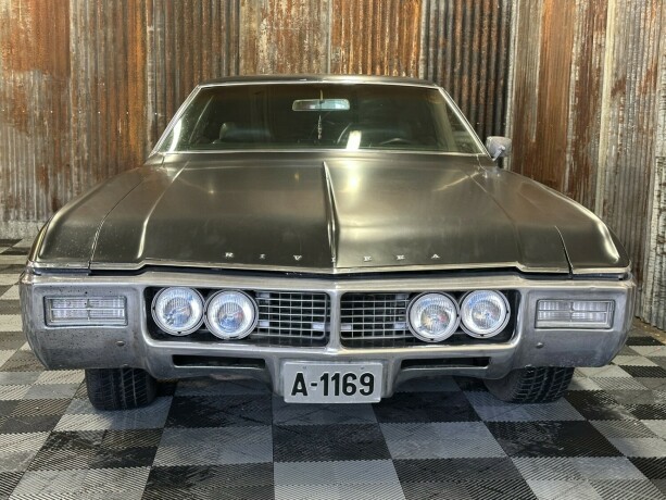 buick-riviera-bensin-1969-big-7