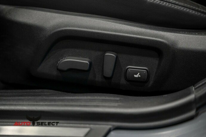 subaru-outback-bensin-2017-big-24