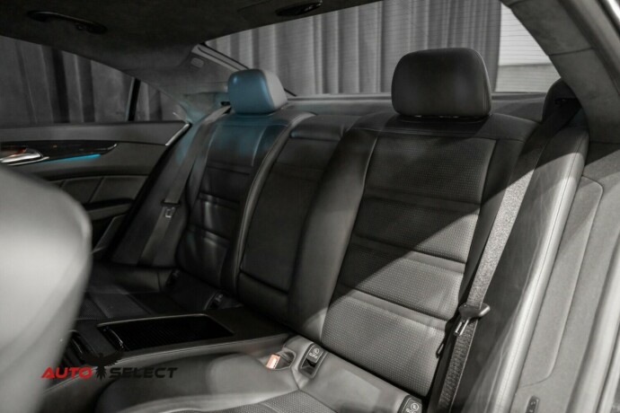 mercedes-benz-cls-bensin-2012-big-18