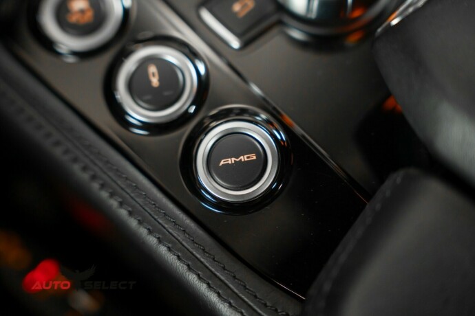 mercedes-benz-cls-bensin-2012-big-45