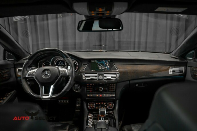 mercedes-benz-cls-bensin-2012-big-39