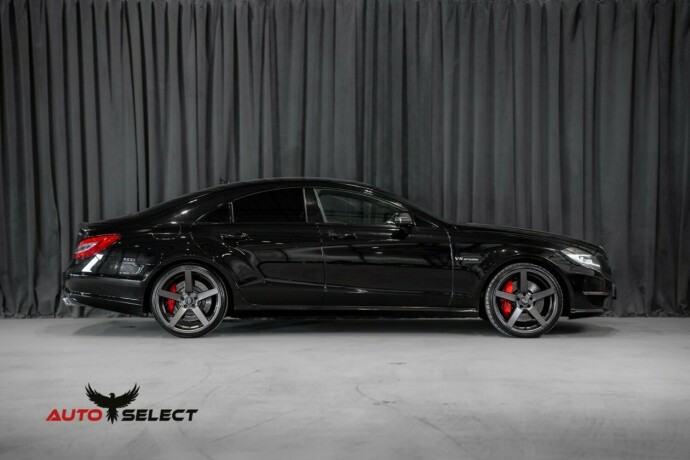 mercedes-benz-cls-bensin-2012-big-14
