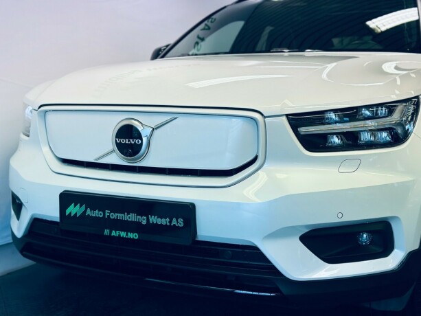 volvo-xc-40-elektrisitet-2021-big-3