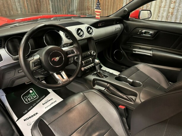 ford-mustang-bensin-2016-big-24