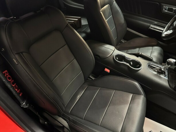 ford-mustang-bensin-2016-big-31