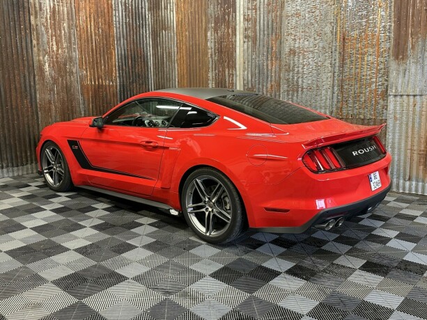 ford-mustang-bensin-2016-big-14