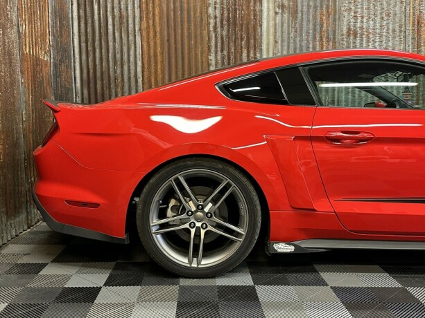 ford-mustang-bensin-2016-big-4