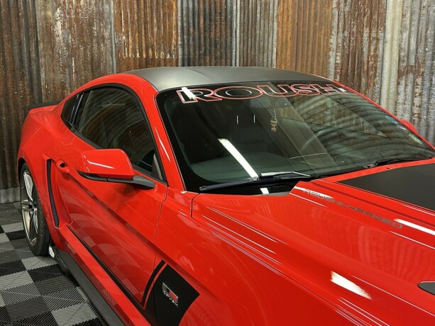 ford-mustang-bensin-2016-big-9
