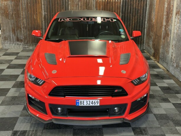ford-mustang-bensin-2016-big-11