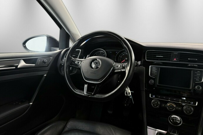 volkswagen-golf-diesel-2016-big-14