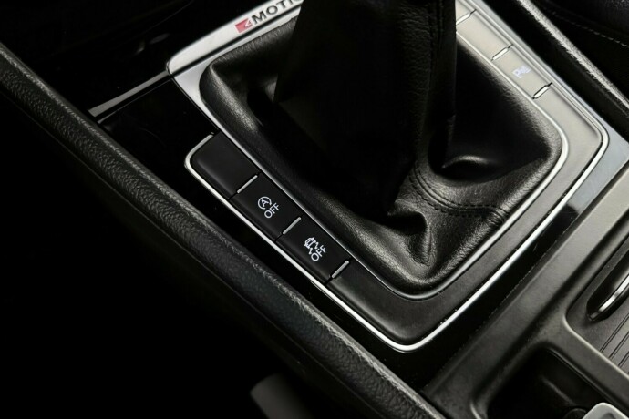volkswagen-golf-diesel-2016-big-25
