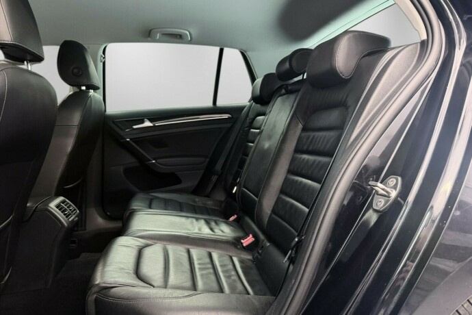 volkswagen-golf-diesel-2016-big-28