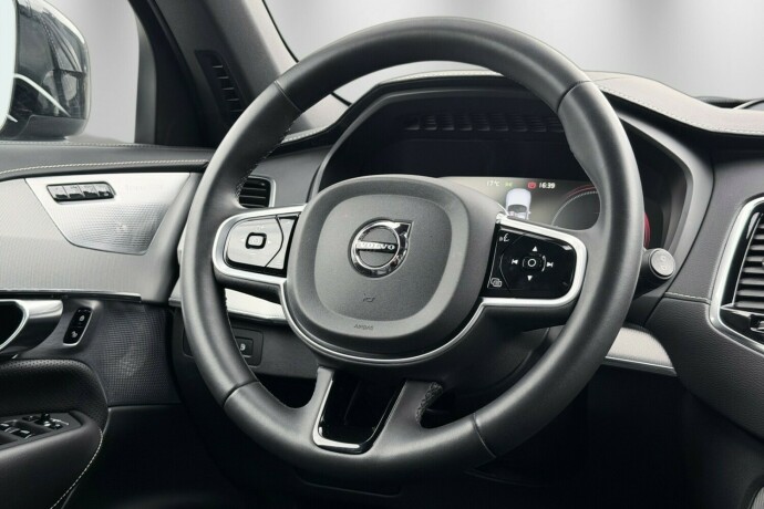 volvo-xc-90-elektrisitetbensin-2021-big-21