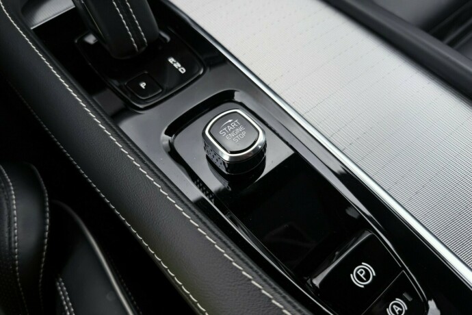volvo-xc-90-elektrisitetbensin-2021-big-37