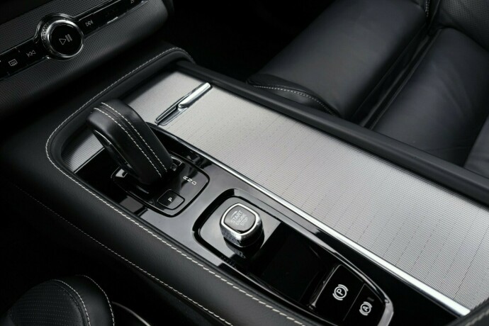 volvo-xc-90-elektrisitetbensin-2021-big-35