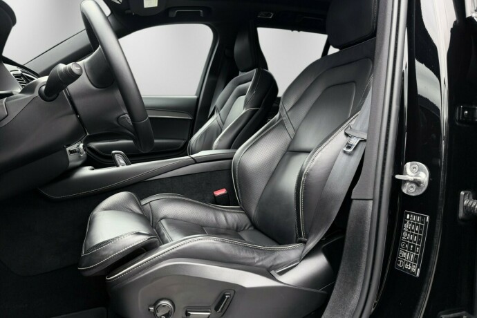 volvo-xc-90-elektrisitetbensin-2021-big-15