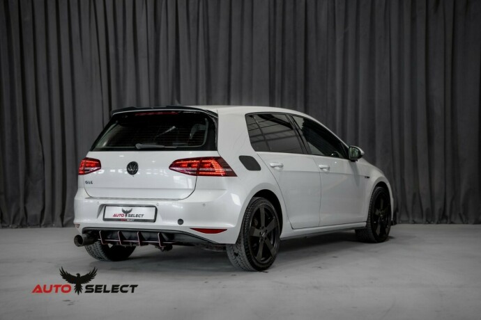 volkswagen-golf-elektrisitetbensin-2016-big-11