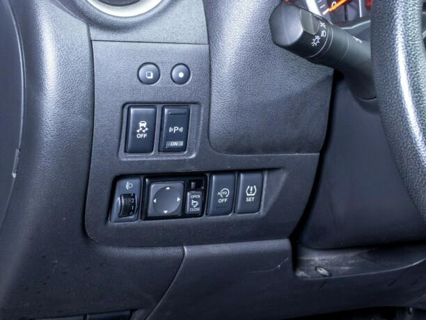 nissan-micra-bensin-2016-big-22