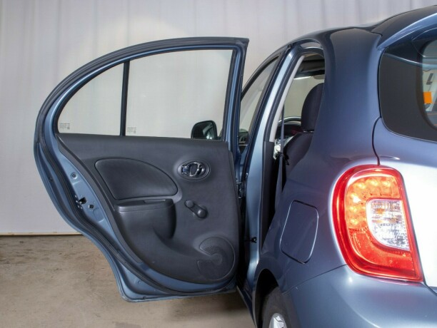 nissan-micra-bensin-2016-big-19