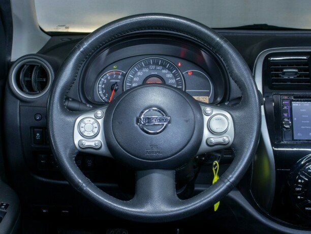 nissan-micra-bensin-2016-big-29