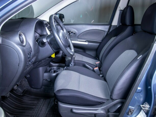 nissan-micra-bensin-2016-big-37