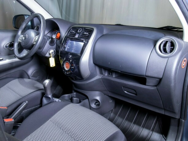nissan-micra-bensin-2016-big-41