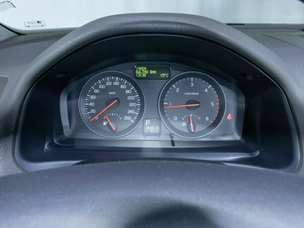 volvo-s40-diesel-2008-big-22