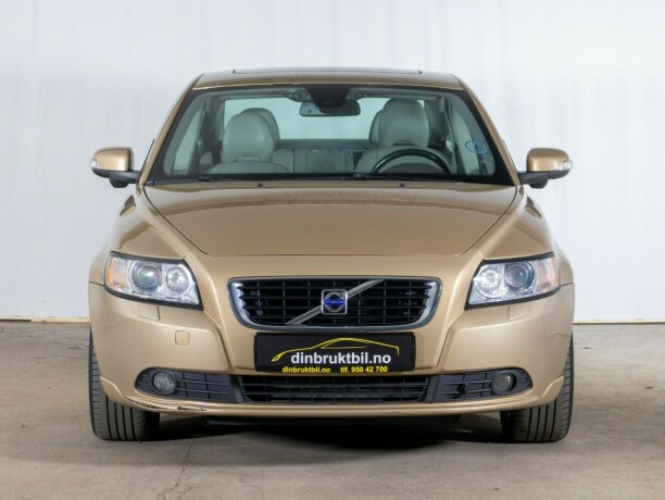 volvo-s40-diesel-2008-big-1