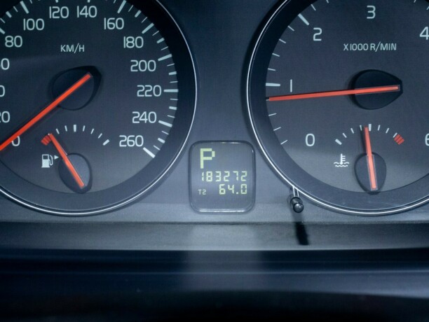 volvo-s40-diesel-2008-big-23