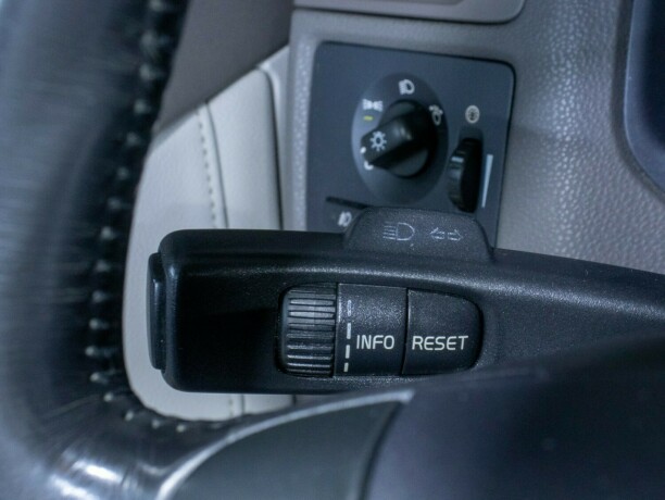 volvo-s40-diesel-2008-big-25