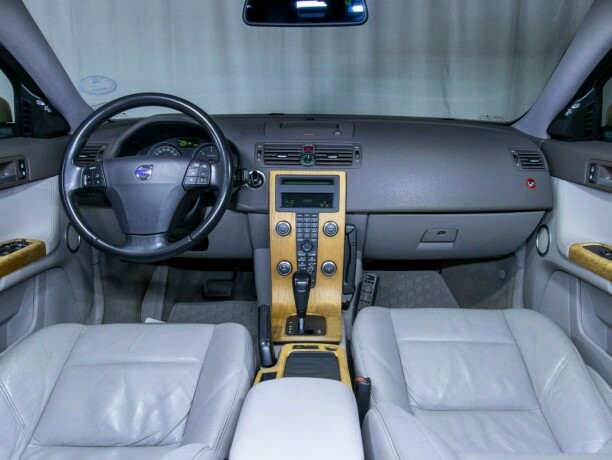 volvo-s40-diesel-2008-big-33
