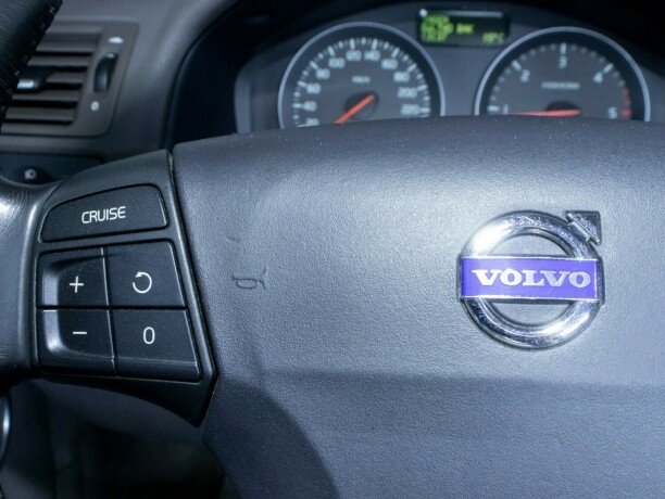 volvo-s40-diesel-2008-big-26