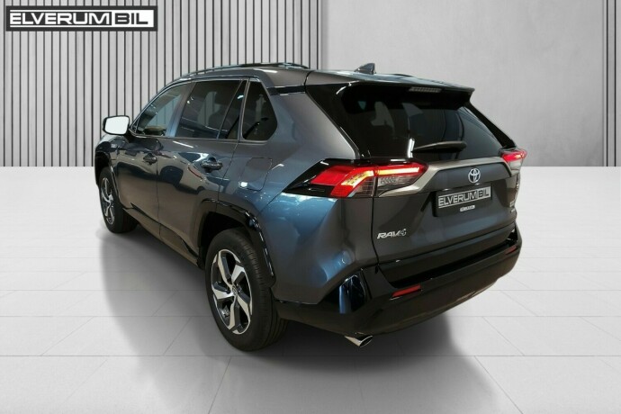 toyota-rav4-elektrisitetbensin-2023-big-5