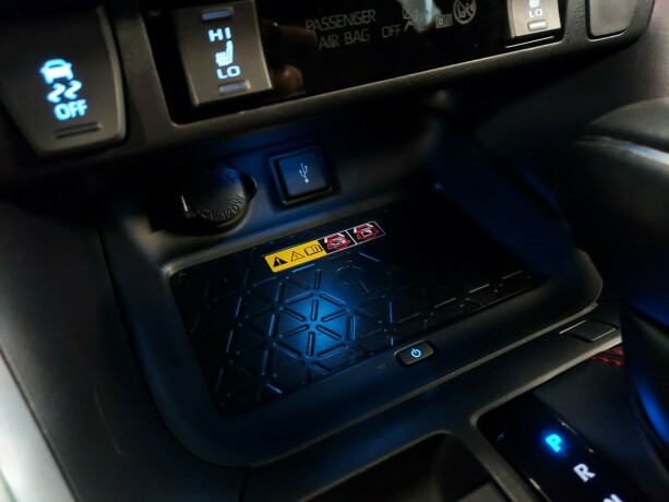 toyota-rav4-elektrisitetbensin-2023-big-36