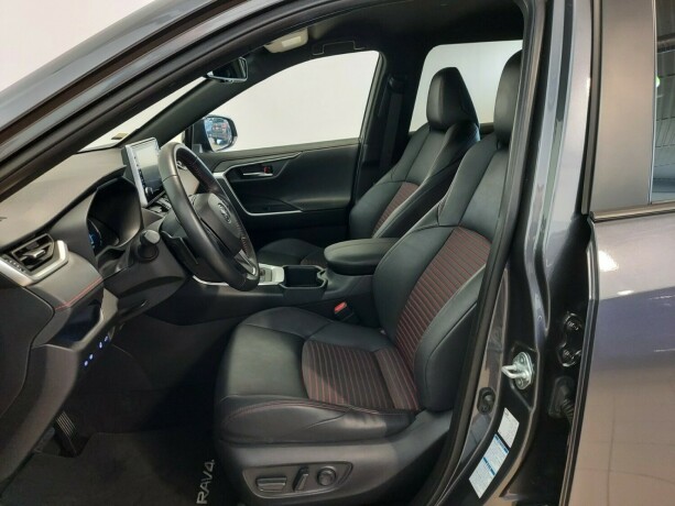 toyota-rav4-elektrisitetbensin-2023-big-14