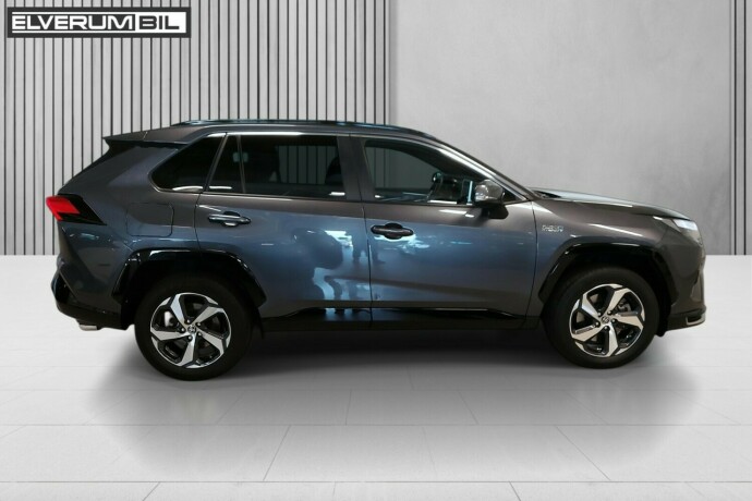 toyota-rav4-elektrisitetbensin-2023-big-9