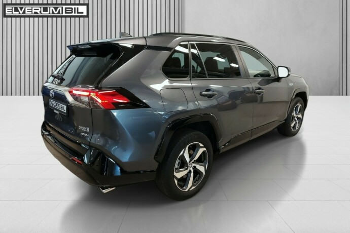 toyota-rav4-elektrisitetbensin-2023-big-7