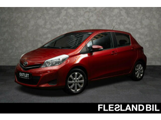 Toyota | Yaris | Bensin | 2012