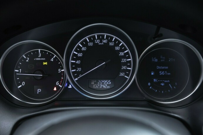 mazda-cx-5-diesel-2016-big-13