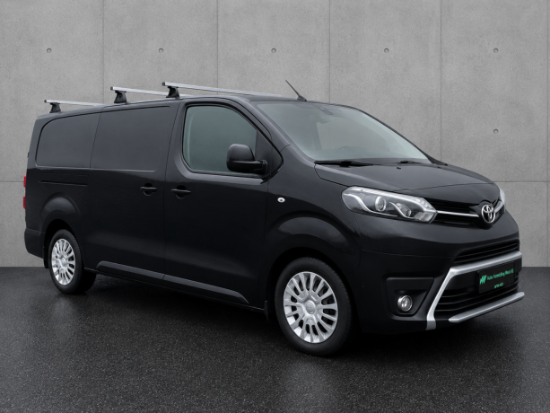 toyota-proace-diesel-2021-big-3