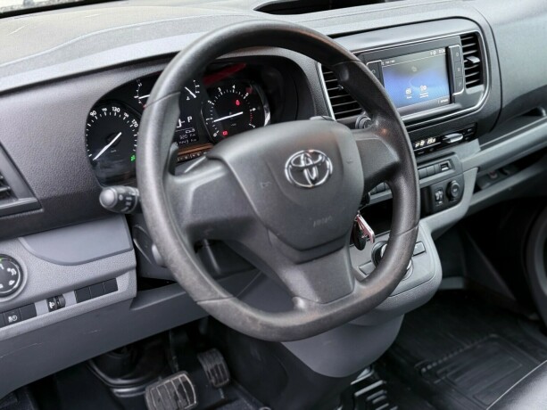 toyota-proace-diesel-2021-big-7