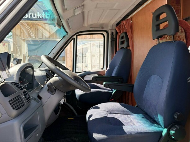 fiat-challenger-302-diesel-2003-big-12